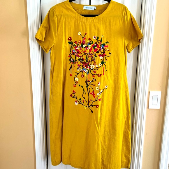 Amato Rizzi Dresses & Skirts - Yellow floral Amato Rizzi cotton/linen dress, size 8/10
